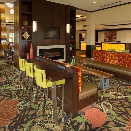 Hilton Garden Inn Buffalo Airport Чиктовага Экстерьер фото