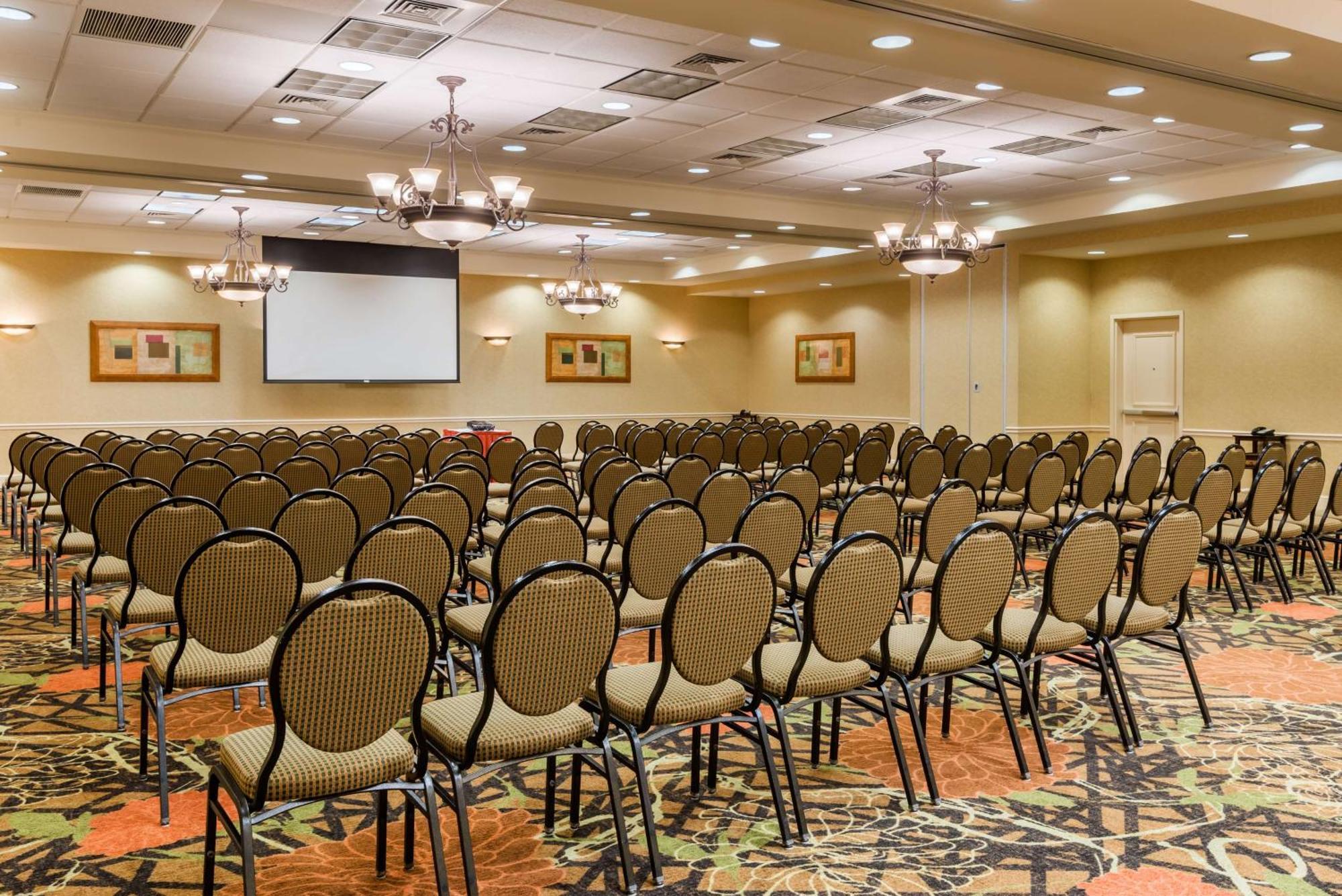 Hilton Garden Inn Buffalo Airport Чиктовага Экстерьер фото